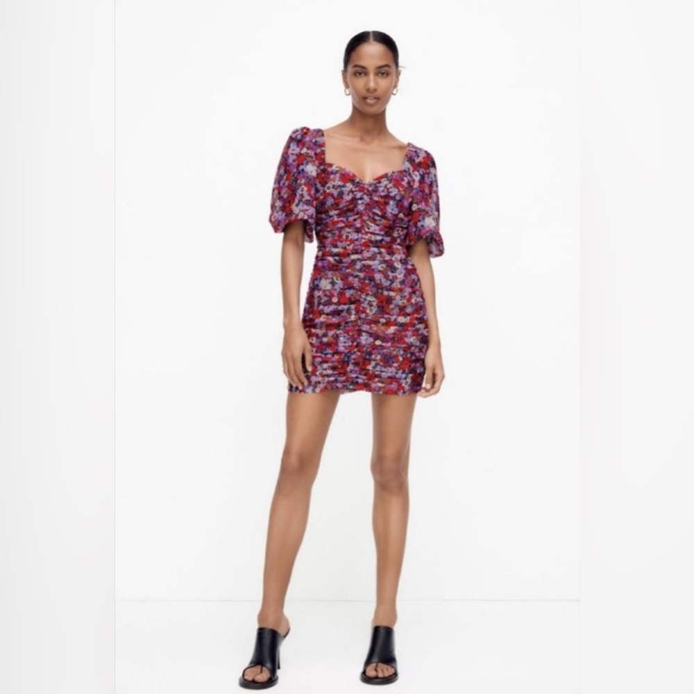 Zara Ruched Floral  Mini Dress Blogger Fave, small